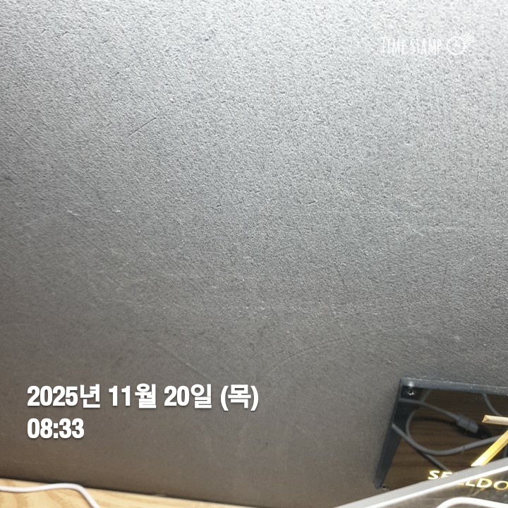 90a4879cbb0ba8698c83de7c0f6f8299_1763596106_784.jpg